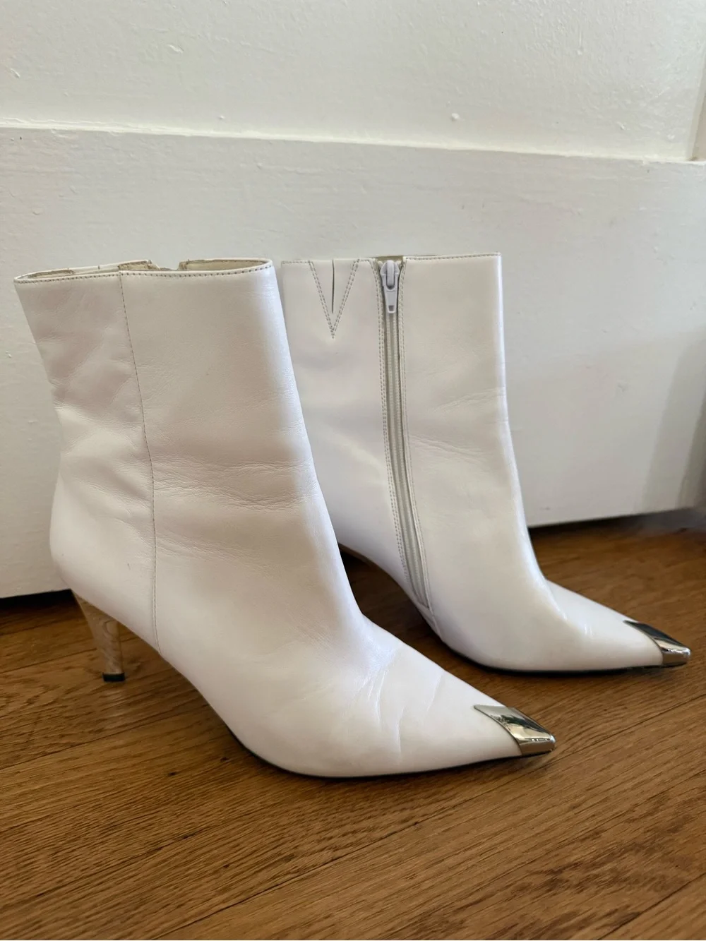 Jeffrey Campbell White Leather Pointed Ankle Boots with Metal Toe